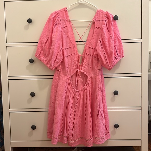 UO Marla Eyelet Puff Sleeve Mini Dress - Picture 5 of 8